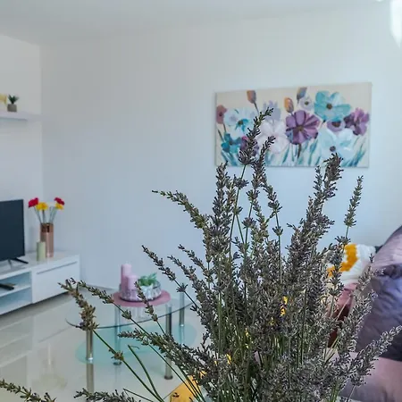 Comfortable Near Opatija Apartamento Matulji