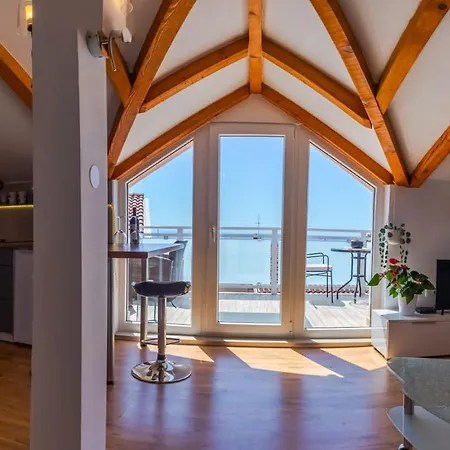 Comfortable Near Opatija Apartman *
