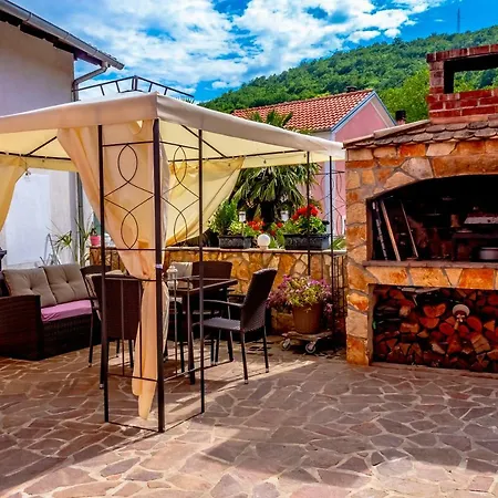 Comfortable Near Opatija Apartman Matulji
