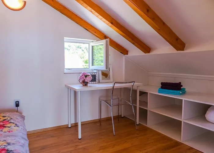 Апартаменты Comfortable Near Opatija