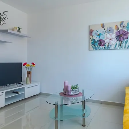 Comfortable Near Opatija Appartement Matulji