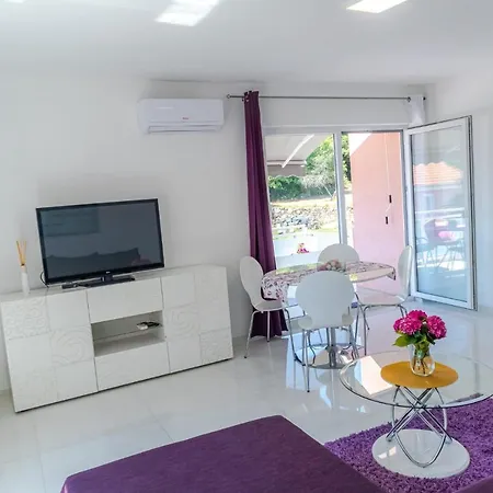 Comfortable Near Opatija Appartement