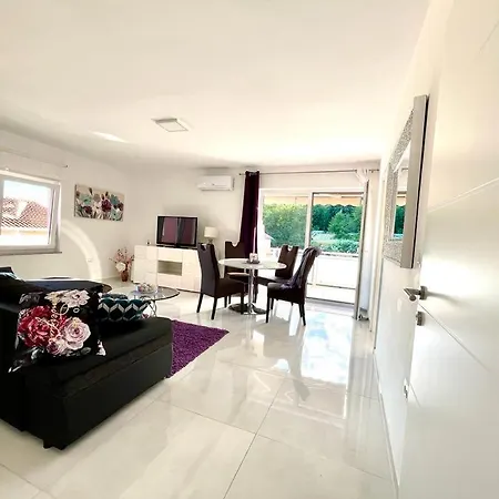Appartement Comfortable Near Opatija Matulji