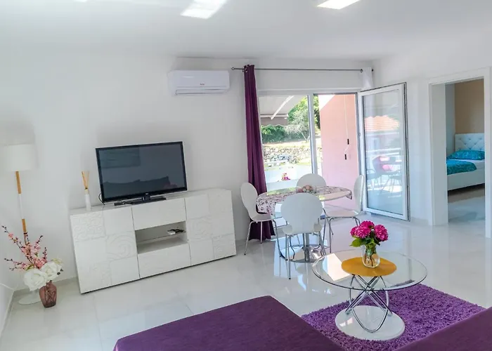 Comfortable Apartment Near Opatija Apartment
